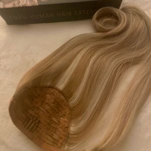 Amazing Beauty Ponytail